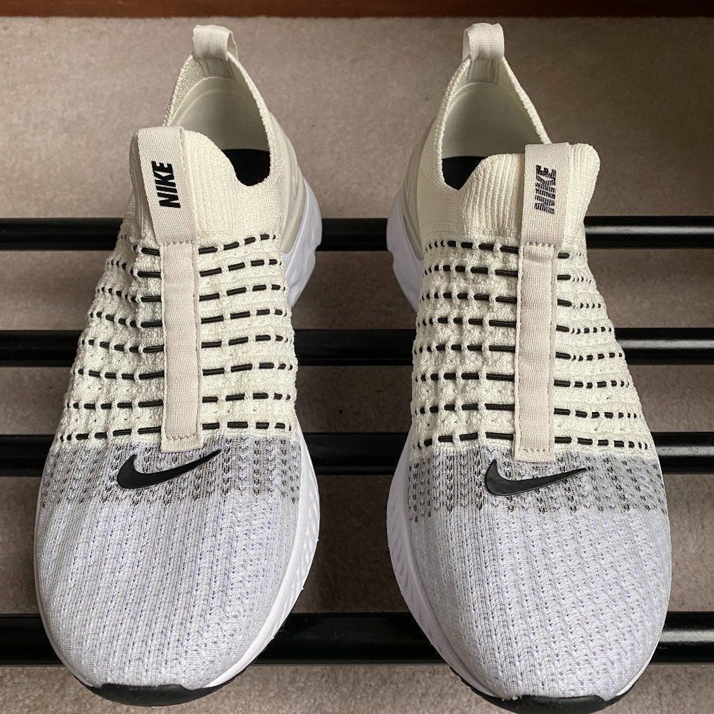 Nike Men React Phantom Run Flyknit 2 Running Shoe… - image 1